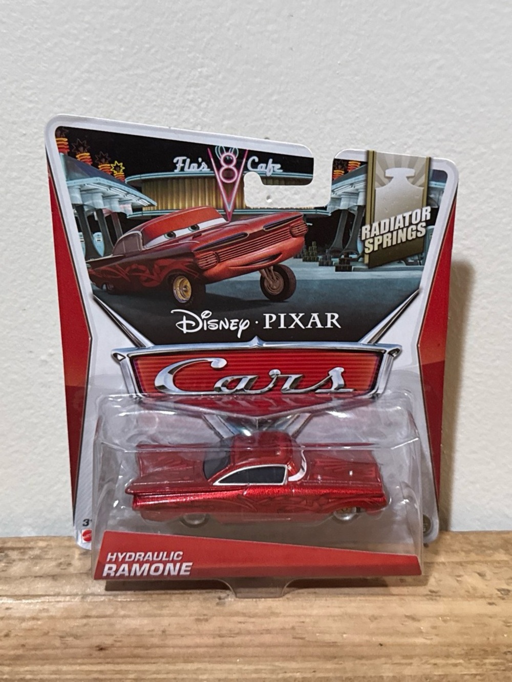 Disney Pixar Cars Hydraulic Ramone Radiator Springs